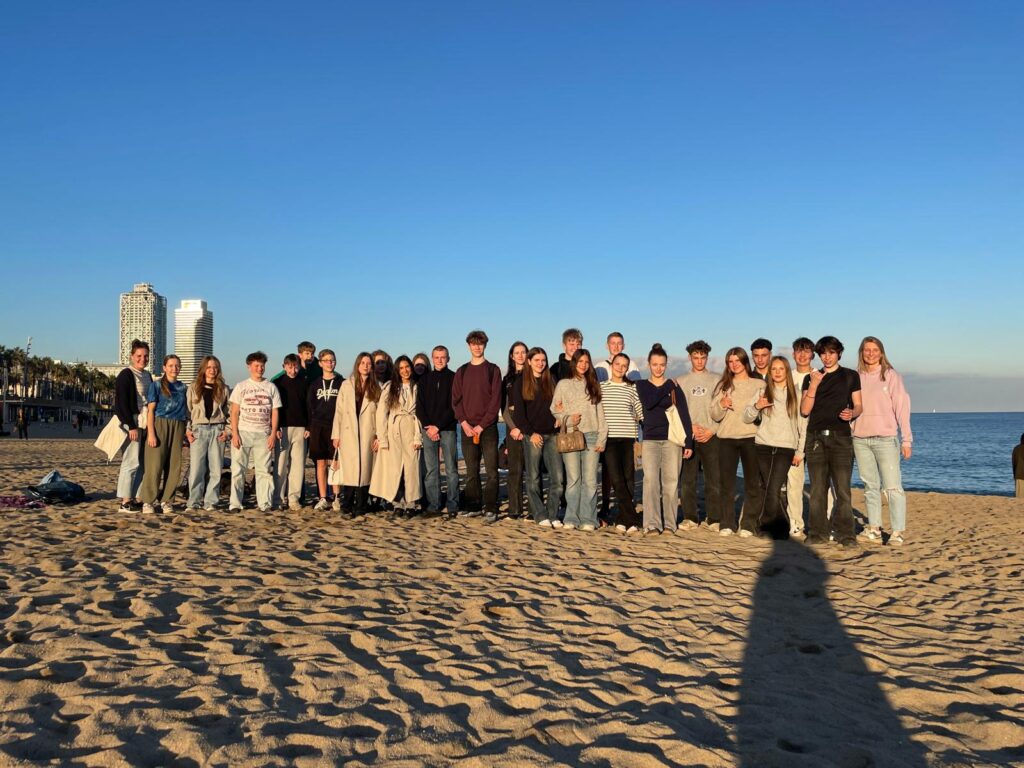 PHOTO-2025-11-18-16-43-13